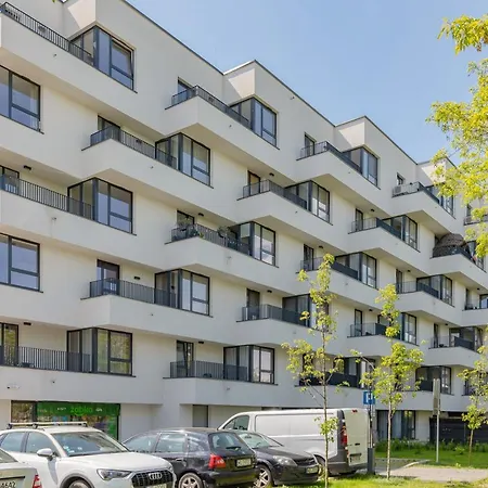 Lopianowa Office With Parking By Renters Apartment Warsaw